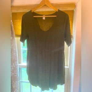 Old Navy Maternity shirt Size Medium